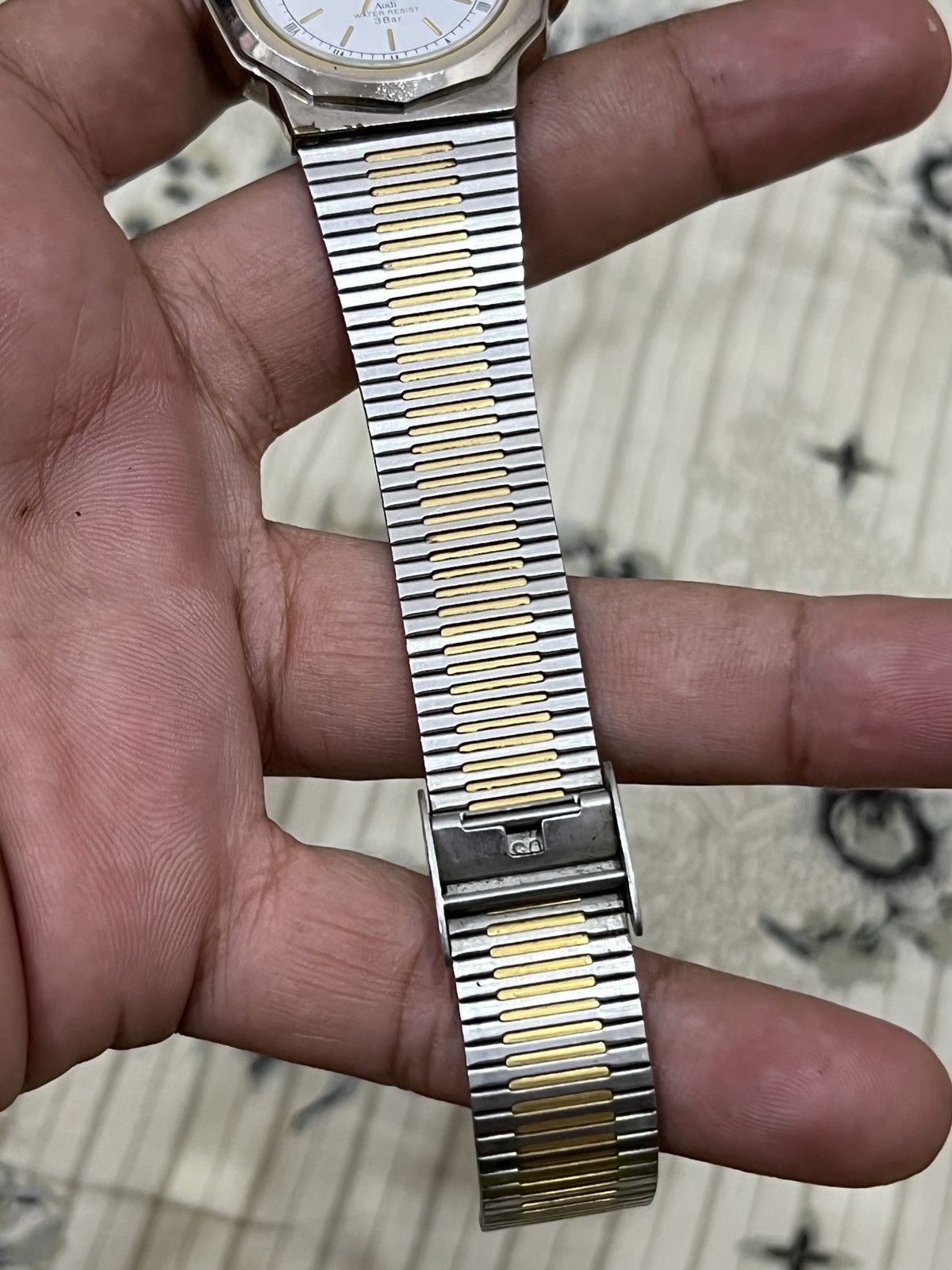 Audi 💣🔥 RARE VINTAGE AUDI QUATTRO QUARTZ WATCH Size ONE SIZE - 8 Thumbnail