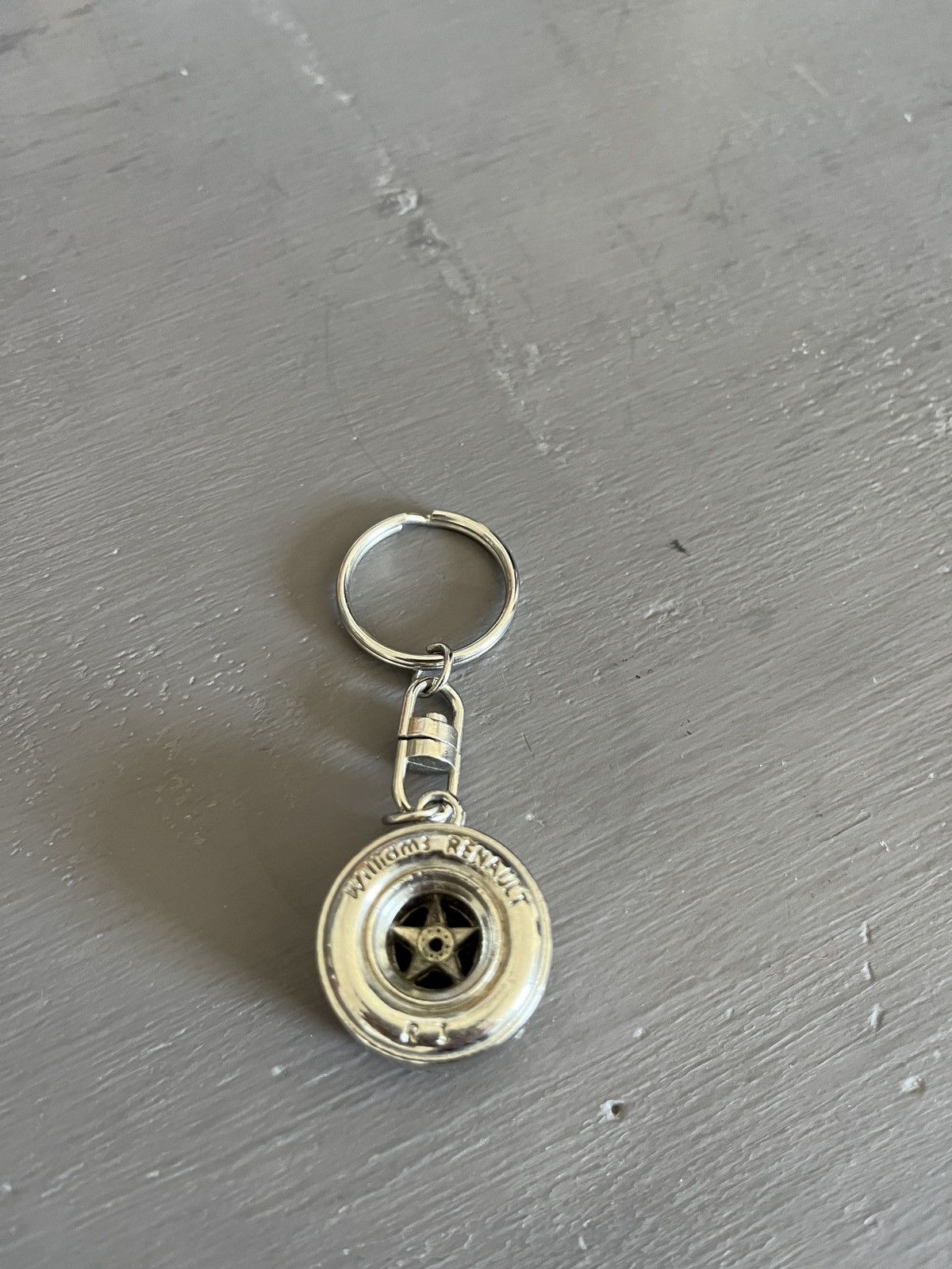 Formula 1 Williams Renault vintage Keychain Size ONE SIZE - 3 Thumbnail