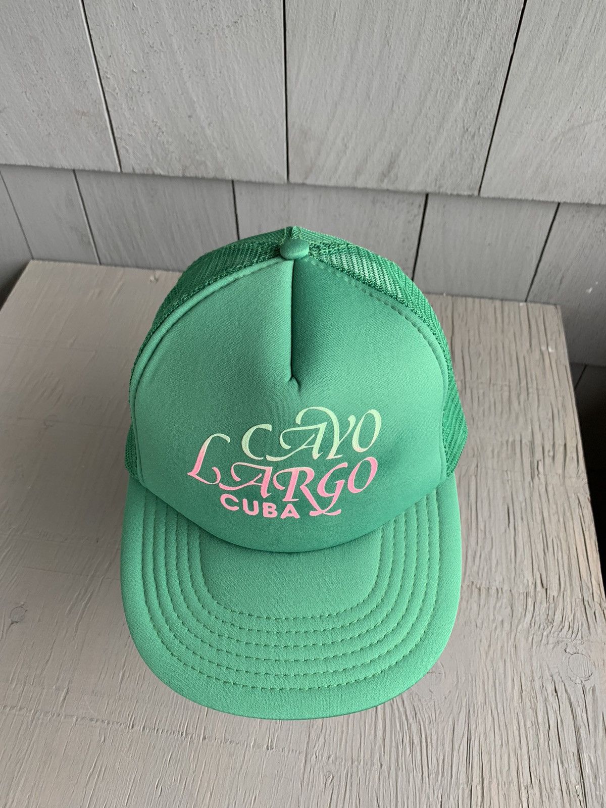 Other × Vintage Vintage Trucker Hat Green Tourist Cuba Gradient Text Script Size ONE SIZE - 1 Thumbnail