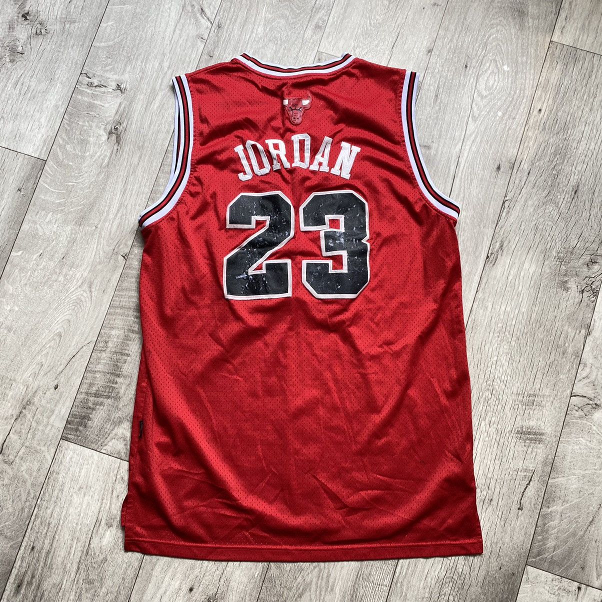 NBA × Nike × Vintage VINTAGE NIKE NBA JORDAN 23 XXXL LENGTH +2 TANK T SHIRT Size US XXL / EU 58 / 5 - 2 Thumbnail