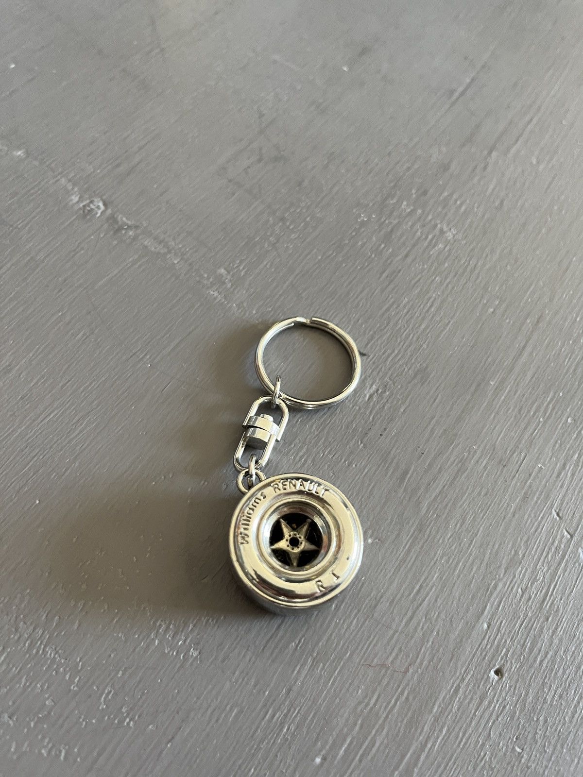Formula 1 Williams Renault vintage Keychain Size ONE SIZE - 2 Thumbnail
