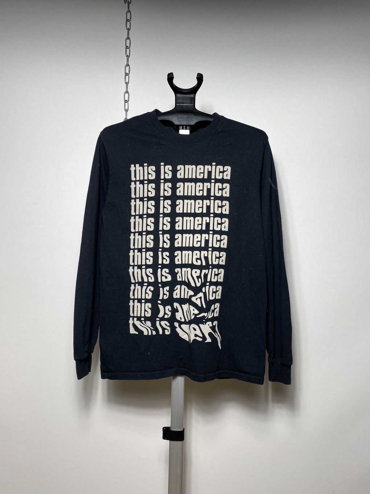 Band Tees Vintage Childish Gambino This is America tour long sleeve Size US S / EU 44-46 / 1 - 2 Thumbnail