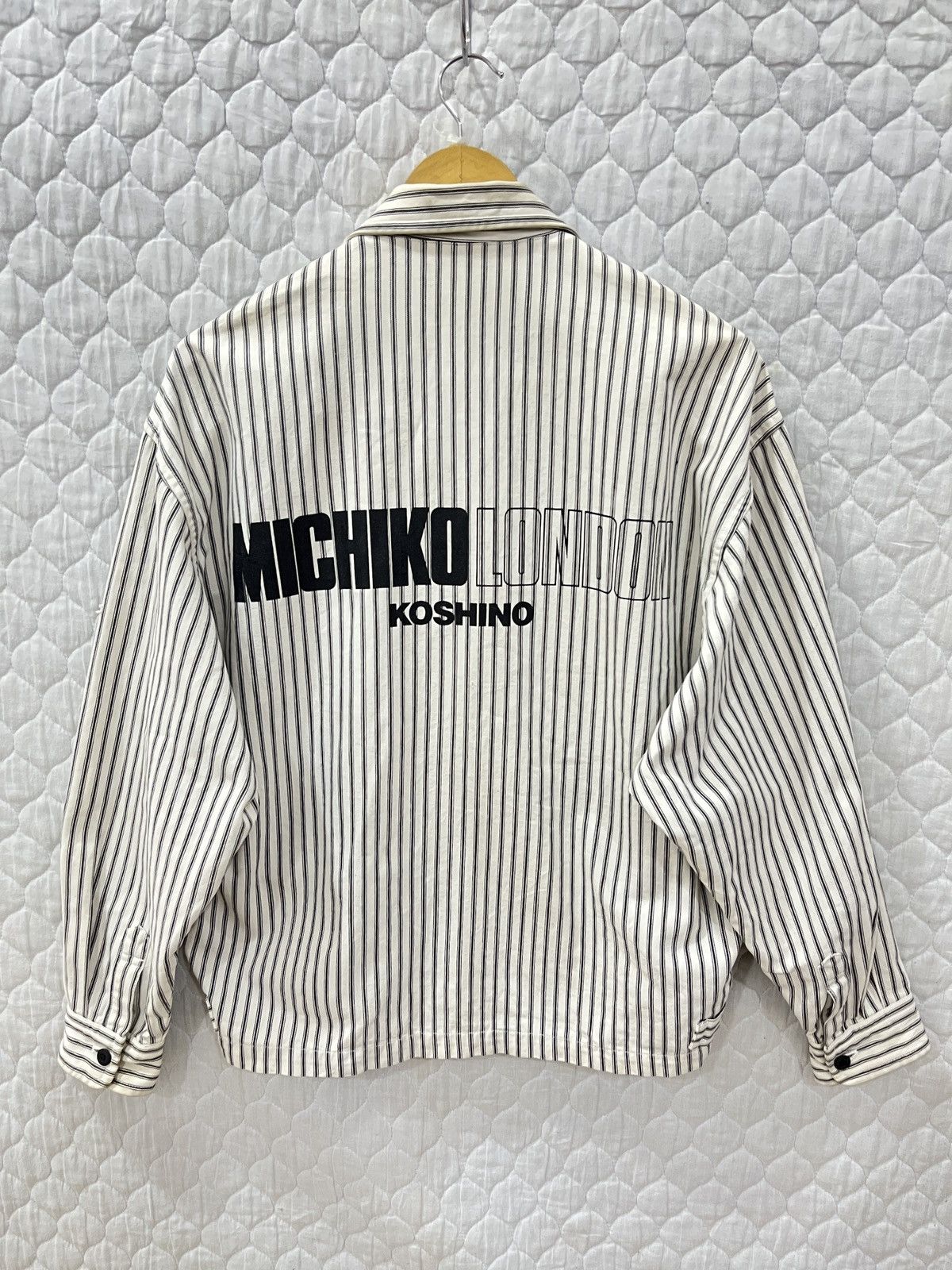 (Qqqq). MICHIKO LONDON KOSHINO STRIPE JACKET