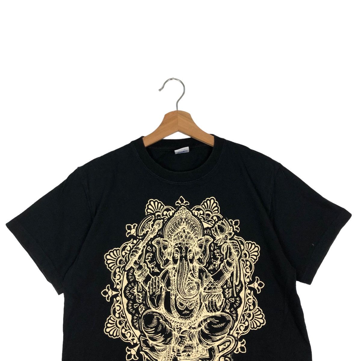 Japanese Brand VINTAGE GOD ELEPHANT BIG LOGO T-SHIRT Size US M / EU 48-50 / 2 - 2 Thumbnail