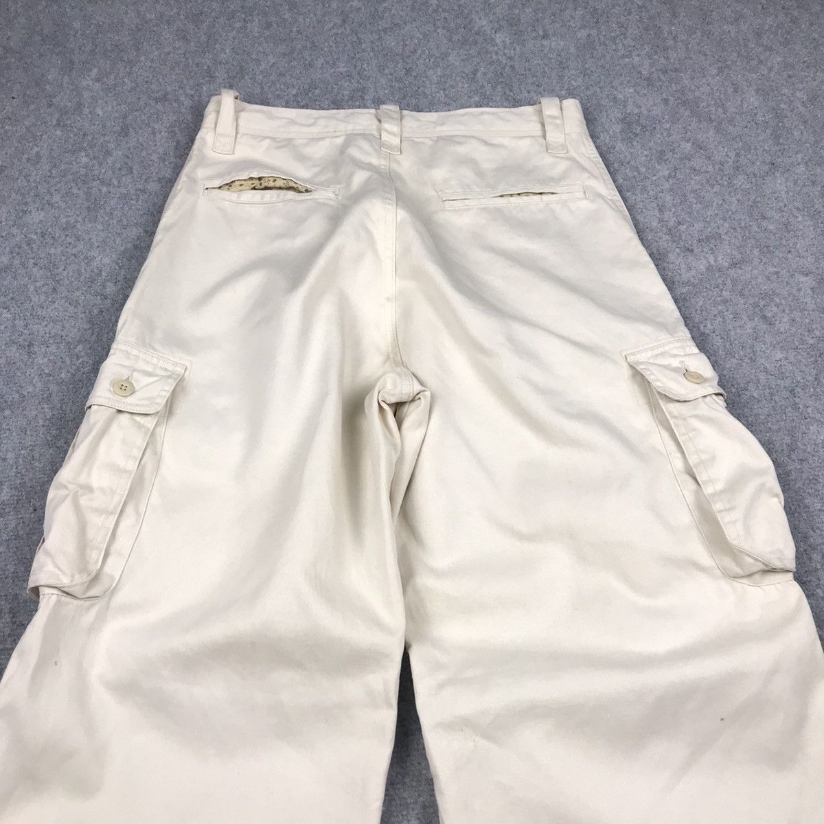 Japanese Brand BAGGY CARGO SUNNY CLOUDS CARGO CREAM PANTS Size US 28 / EU 44 - 11 Thumbnail