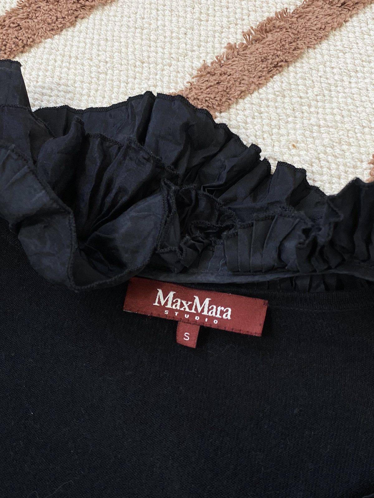 Max Mara 1990s MAX MARA RUFFLE COLLAR CARDIGAN Size S / US 4 / IT 40 - 2 Thumbnail