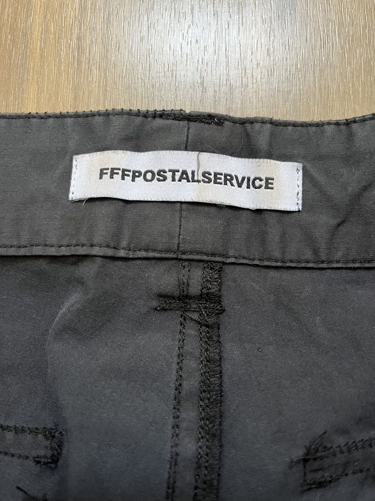FFFPOSTALSERVICE Fffpostalservice v1 black flare cargo pants size 30 Size US 30 / EU 46 - 5 Thumbnail
