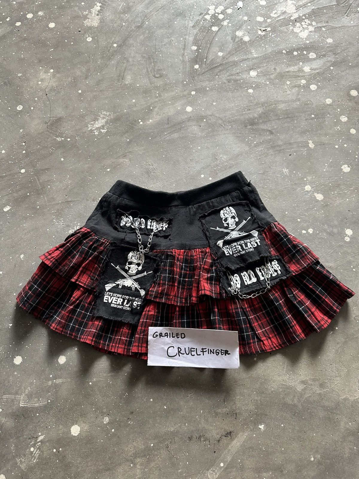 Japanese Brand Sex Pot Punk Bondage Style Chain Skull Mini Skirt Size 26" / US 2 / IT 38 - 9 Thumbnail