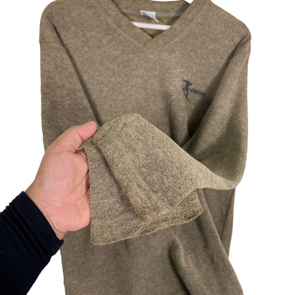 Vision Streetwear 💥 1990s VINTAGE VISION STREETWEAR FLEECE LONG SLEEVE VNECK Size US L / EU 52-54 / 3 - 6 Thumbnail