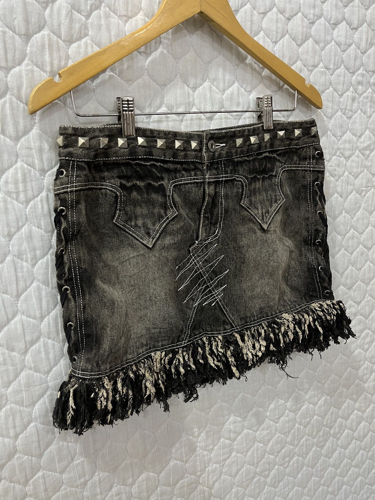 Seditionaries (Vvvv)🔥🔥🔥 HYPE CANDY STRIPPER PUNK SKIRTS Size 31" - 3 Thumbnail