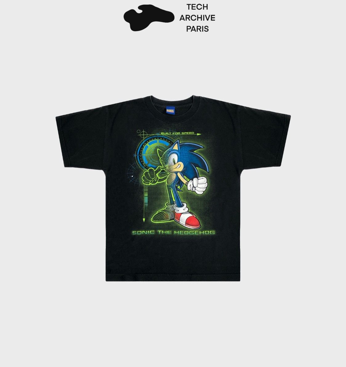 2000's vintage Sonic The Hedgehod Built for speed T-Shirt