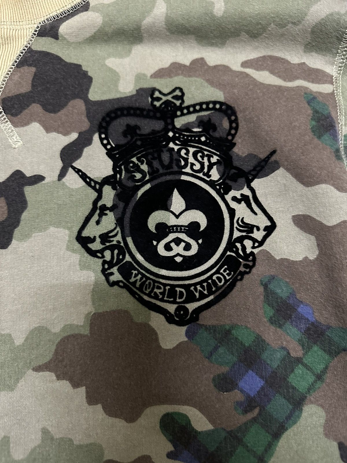 Stussy Stussy Sweatshirt Camouflage Design World Wide Design Size US L / EU 52-54 / 3 - 3 Thumbnail