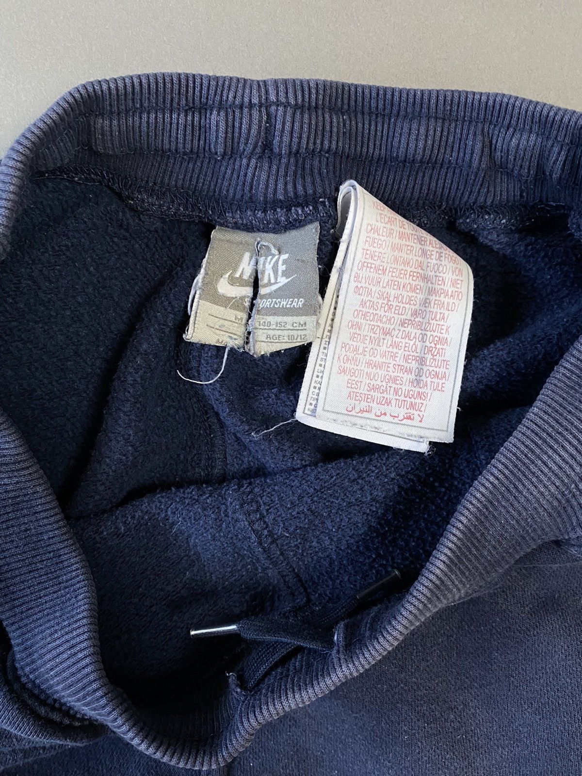 Nike Nike vintage navy sweatpants small logo Size US 28 / EU 44 - 5 Thumbnail