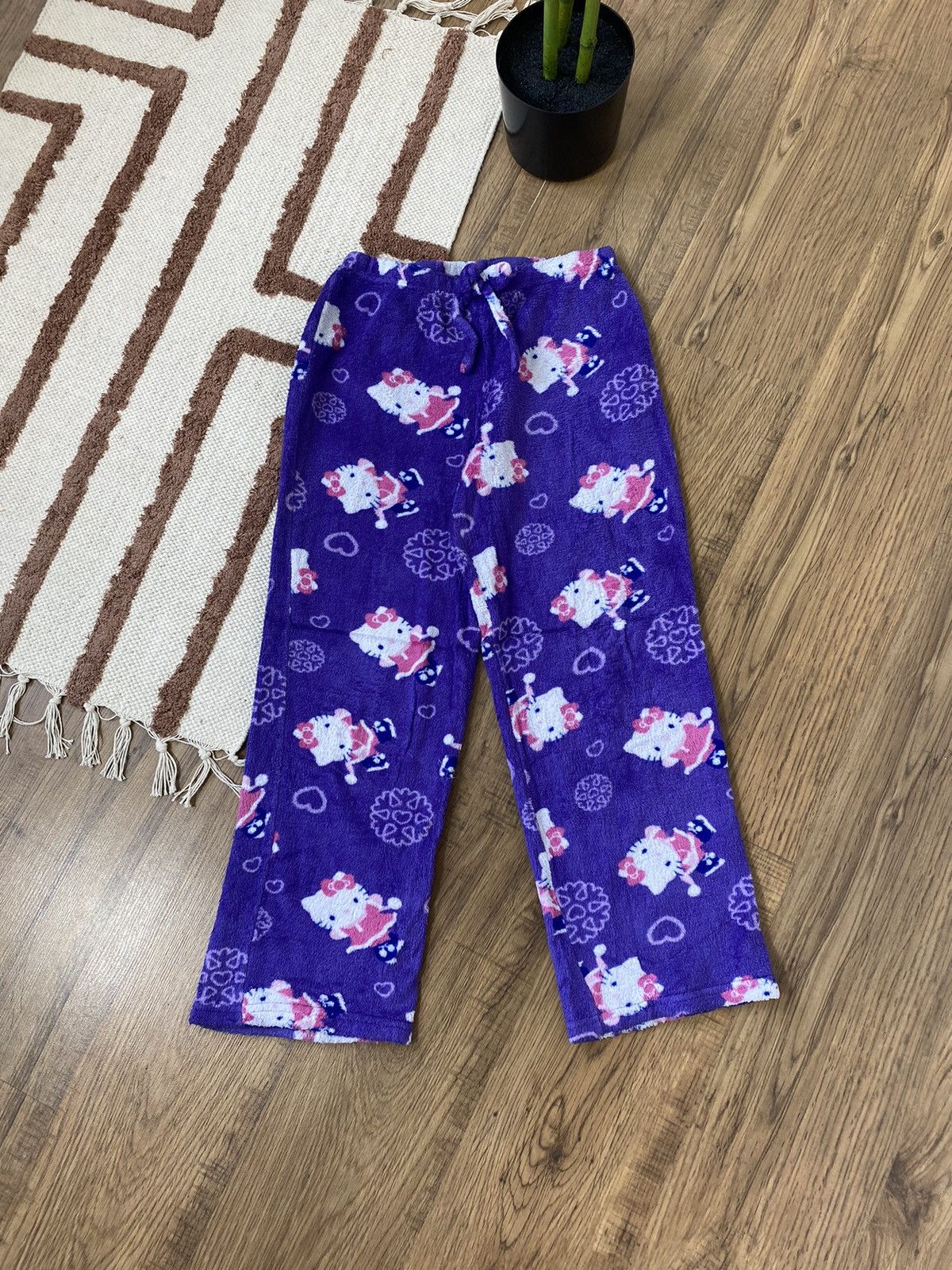 Cartoon Network CUTE HELLO KITTY PAJAMA PANTS Size 26" / US 2 / IT 38 - 1 Thumbnail