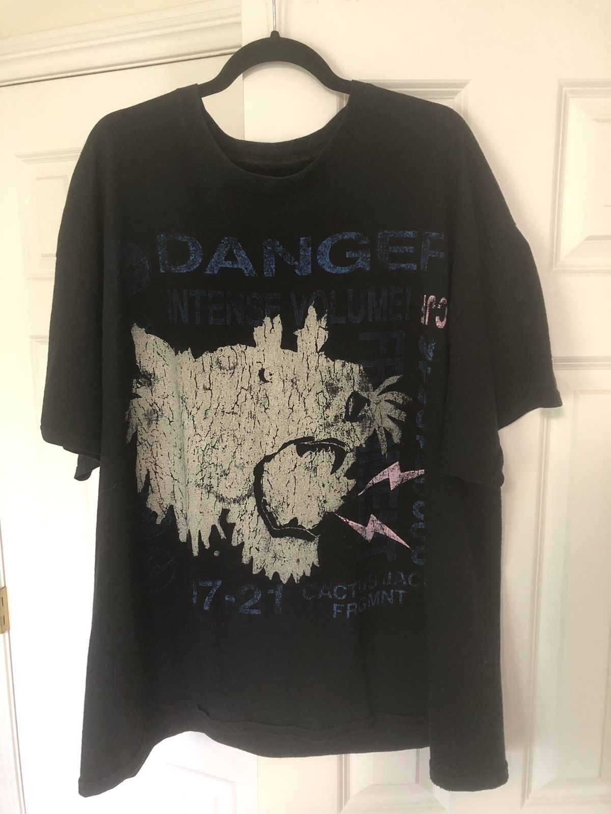 travis scott danger tee
