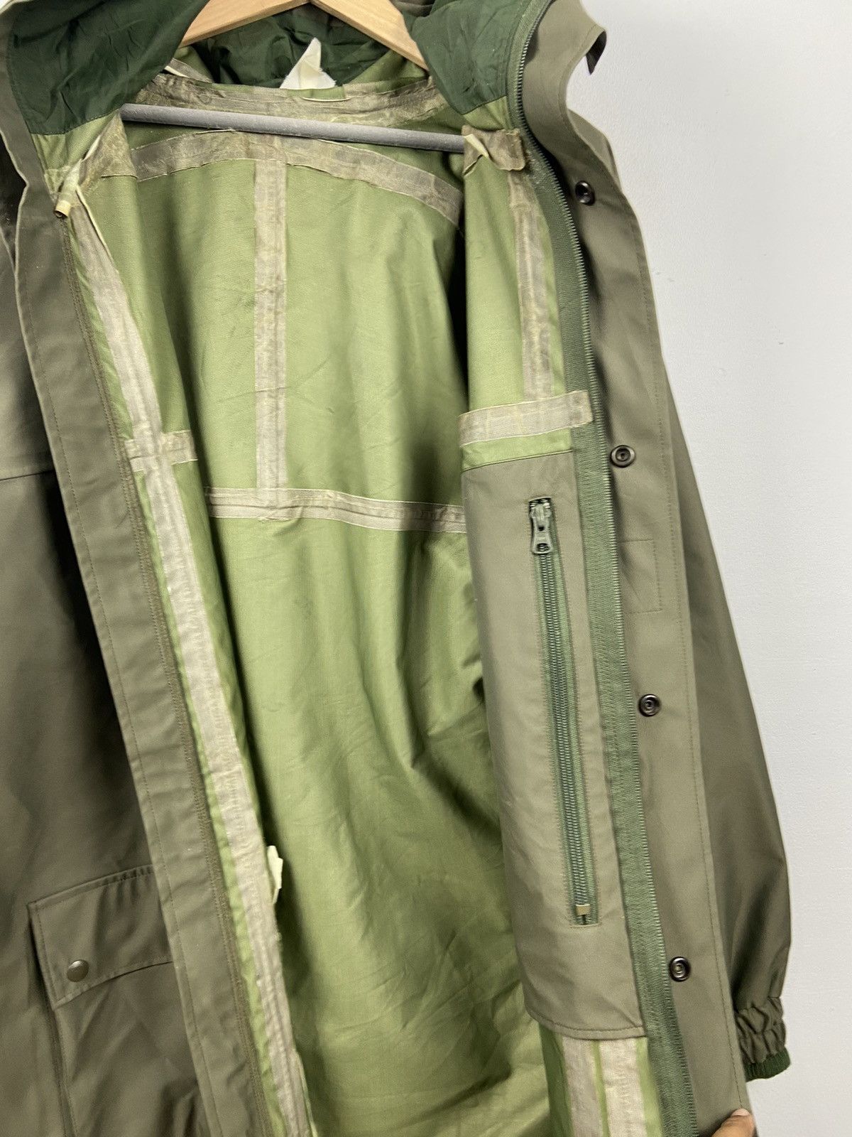 Other × Vintage Vintage 90s France Military Goretex Rare Jacket b Size US L / EU 52-54 / 3 - 11 Thumbnail
