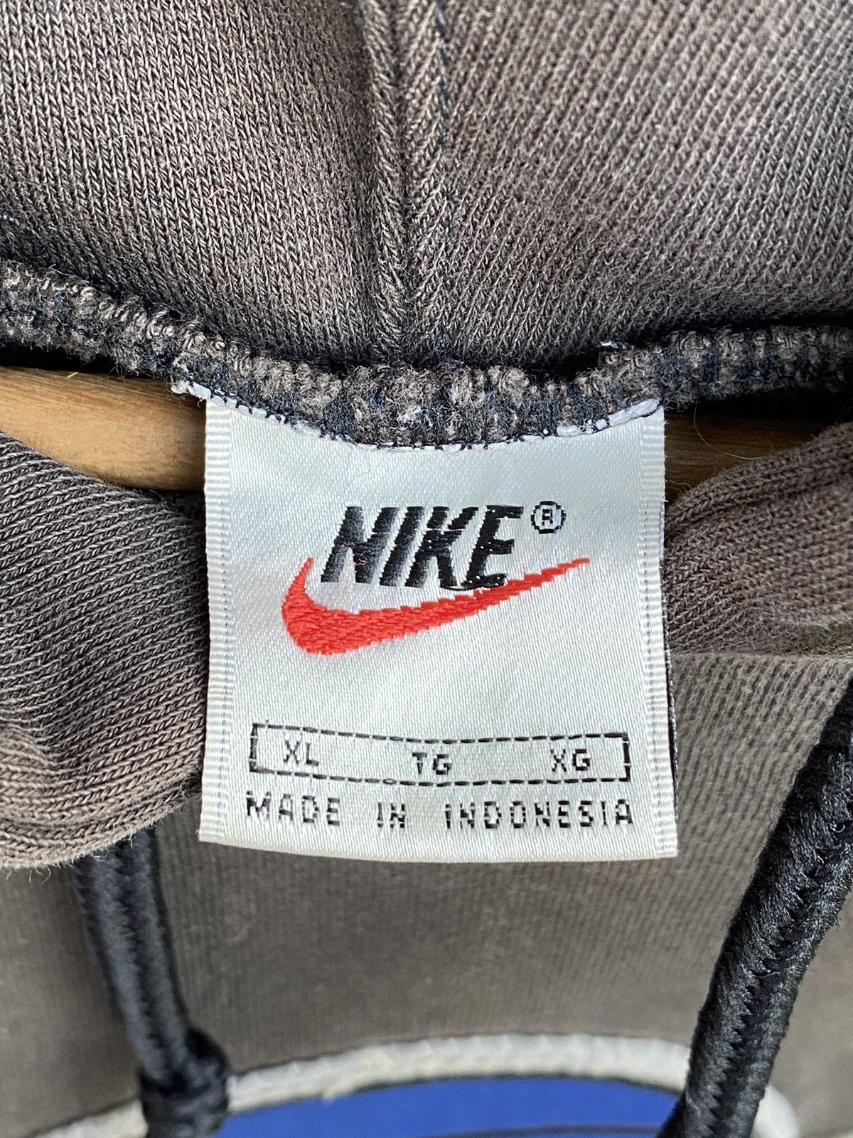 Nike × Vintage XX Vintage Nike Basketball Traviss Flacko Scott Hoodies Size US XL / EU 56 / 4 - 4 Thumbnail