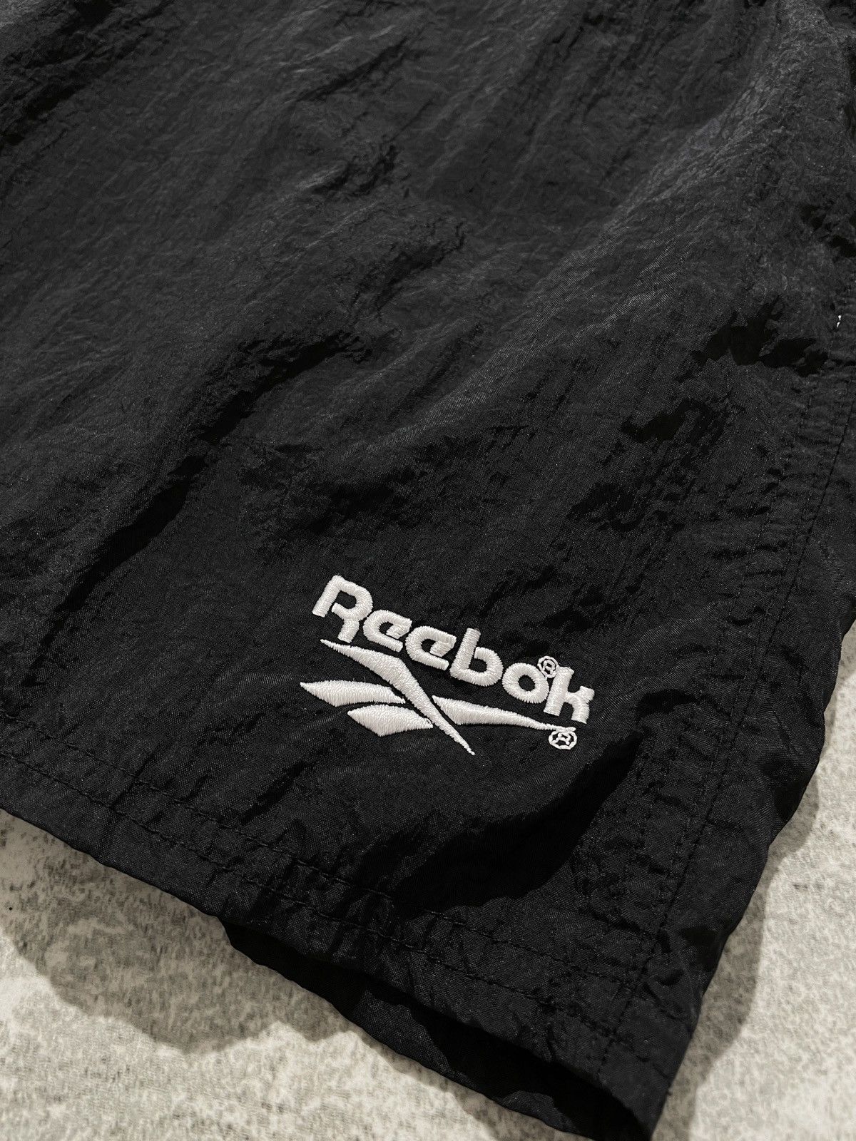 Reebok × Vintage Vintage Y2K Reebok Streetwear Nylon Shorts Size US 34 / EU 50 - 4 Thumbnail