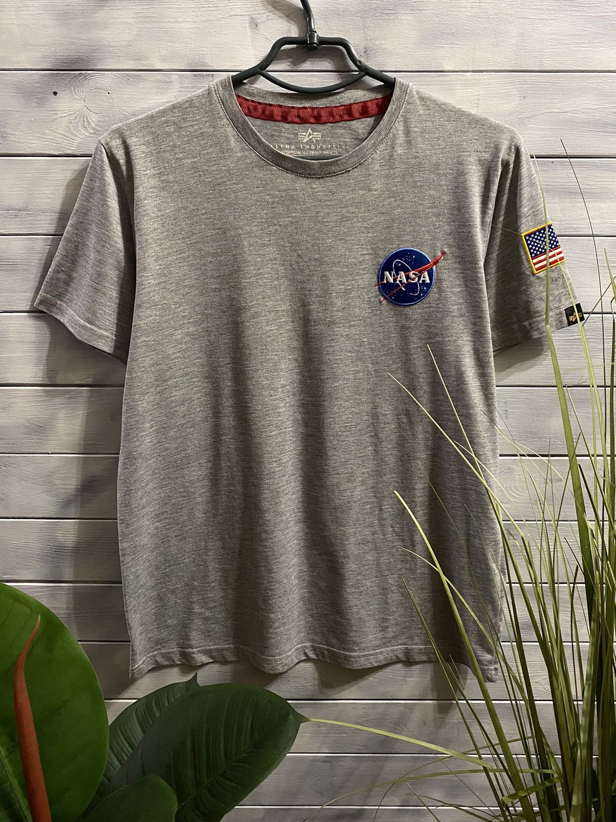 Alpha Industries Rare Shirt Alpha Industries NASA 100th Space Shuttle mission Size US S / EU 44-46 / 1 - 2 Thumbnail