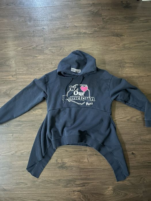 Vetements hometown outlet hoodie