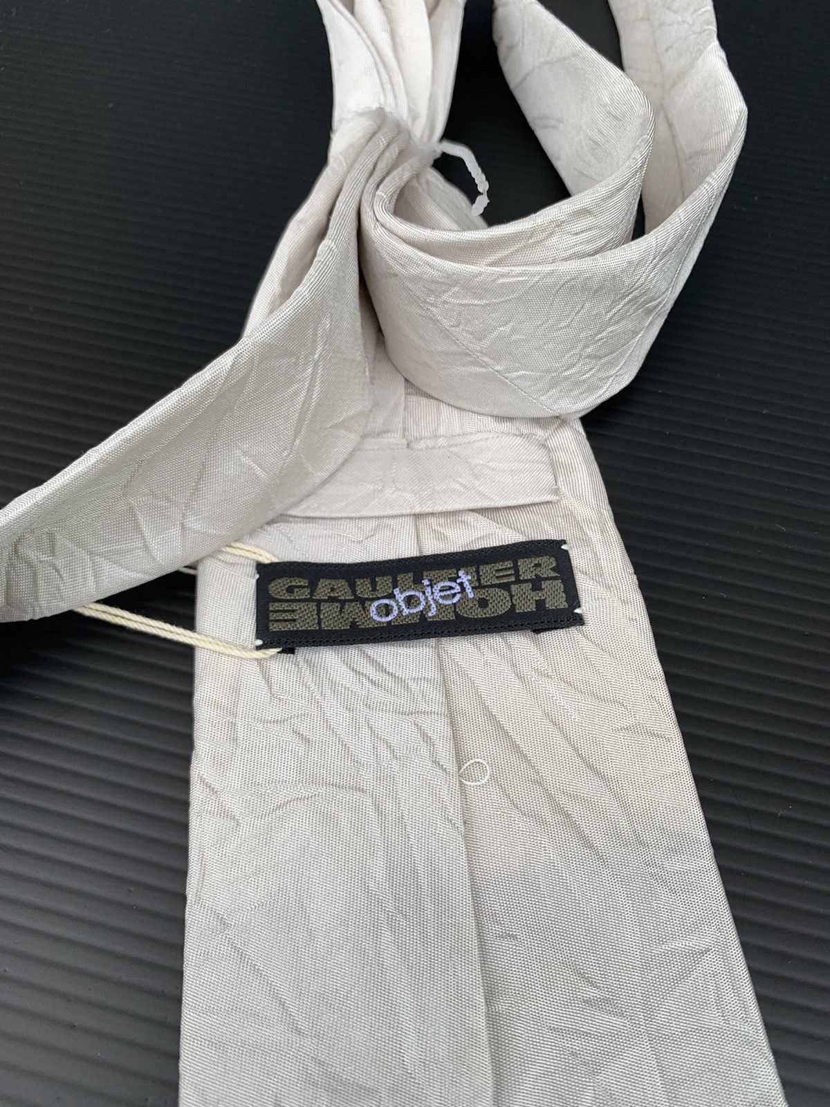 Rare 🔥 Jean Paul Gaultier Wrinkle Neck tie