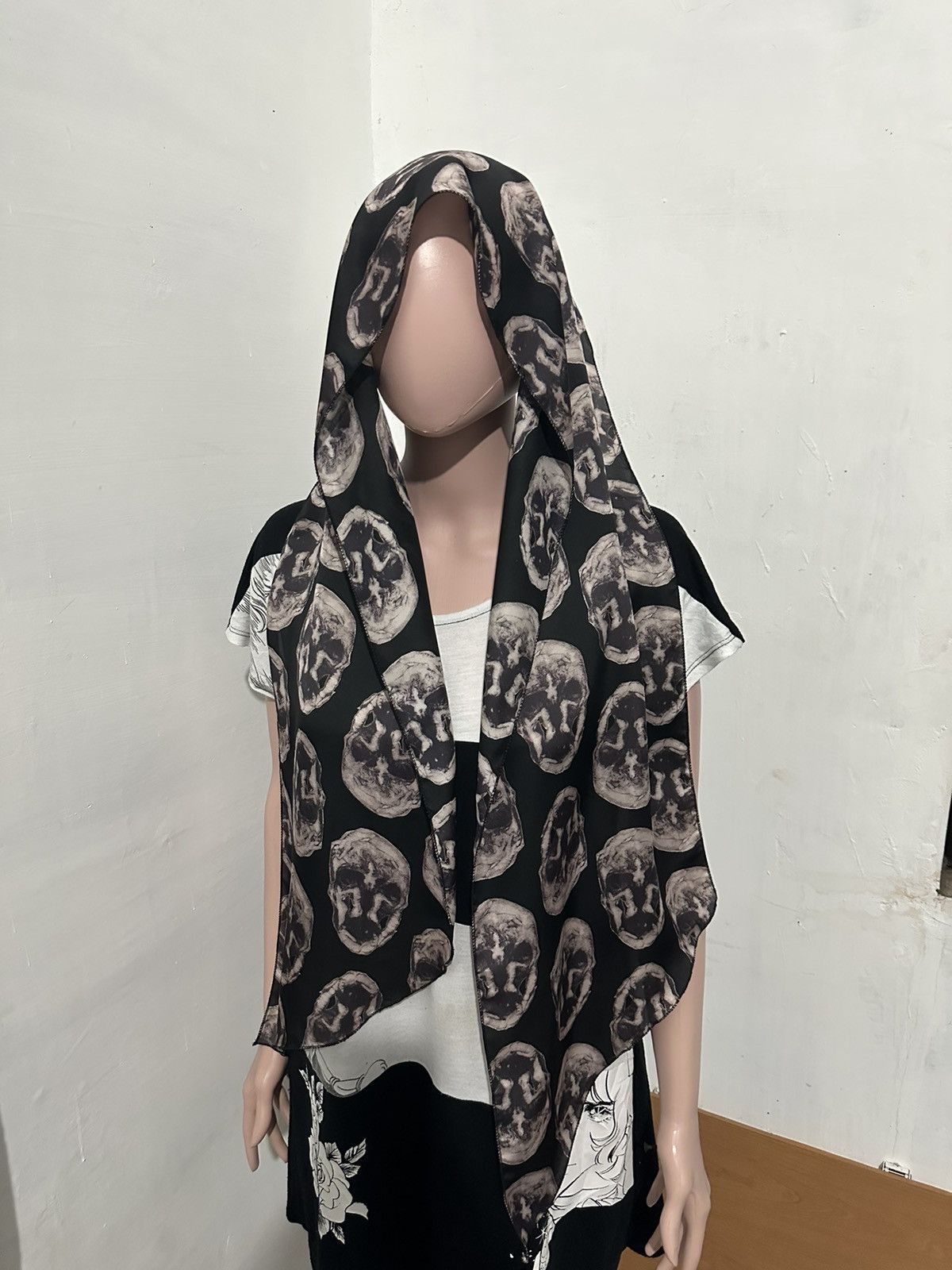 Other 2 item Skull Skeleton Punk Scarves Size ONE SIZE - 2 Thumbnail