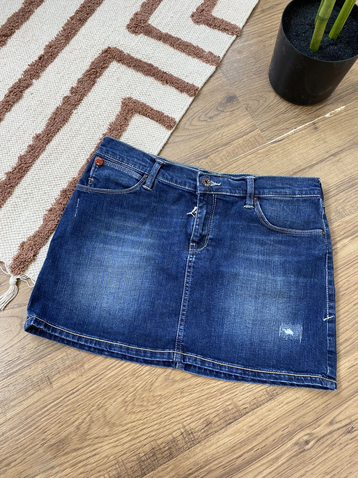 Evisu × Puma EVISU x PUMA - RARE JEANS MINI SKIRT Size 32" / US 10 / IT 46 - 4 Thumbnail