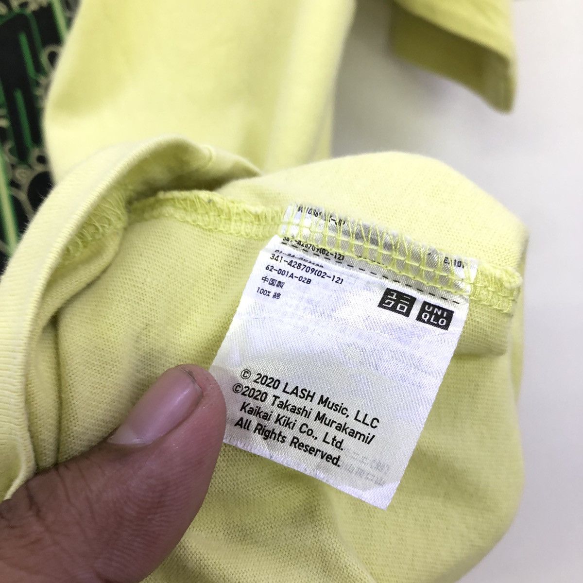 Billie Eilish × Takashi Murakami × Uniqlo Billie Eilish Collab With Takashi Murakami And Uniqlo Tshirt Size US S / EU 44-46 / 1 - 10 Thumbnail