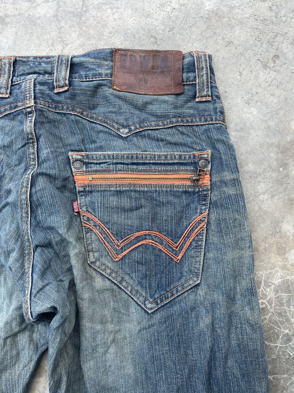 Edwin × Vintage Vintage Edwin Straight Cut Distressed Jeans Size US 36 / EU 52 - 9 Thumbnail