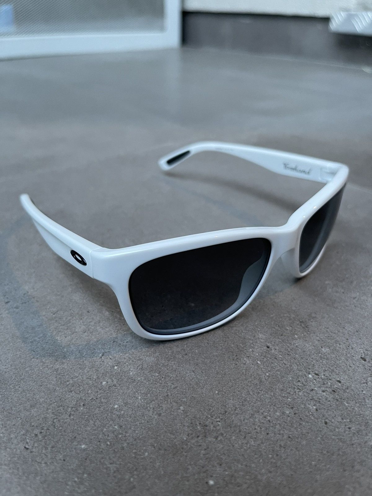 Oakley Oakley OO9179-02 "Forchand" White Sunglasses Size ONE SIZE - 4 Thumbnail