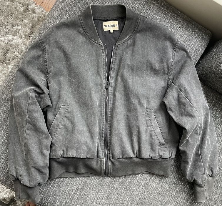 Yeezy Season Yeezy Season 4 Bomber | Grailed