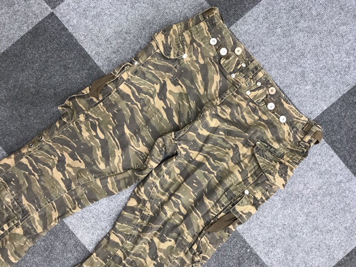 Japanese Brand × Seditionaries Flare DAILY NEWS Seditionaries Camo Multipockets Pant Size US 30 / EU 46 - 10 Thumbnail
