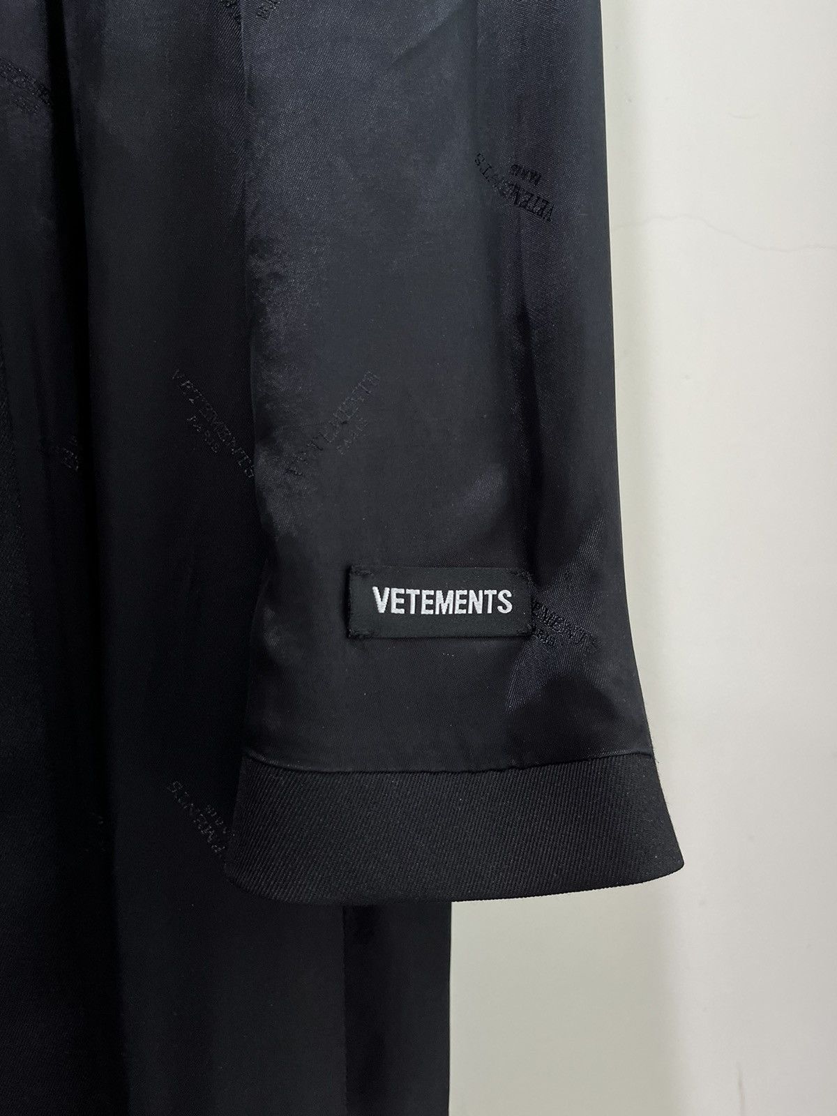 Vetements VETEMENTS Coat Inside Out Size US XS / EU 42 / 0 - 3 Thumbnail