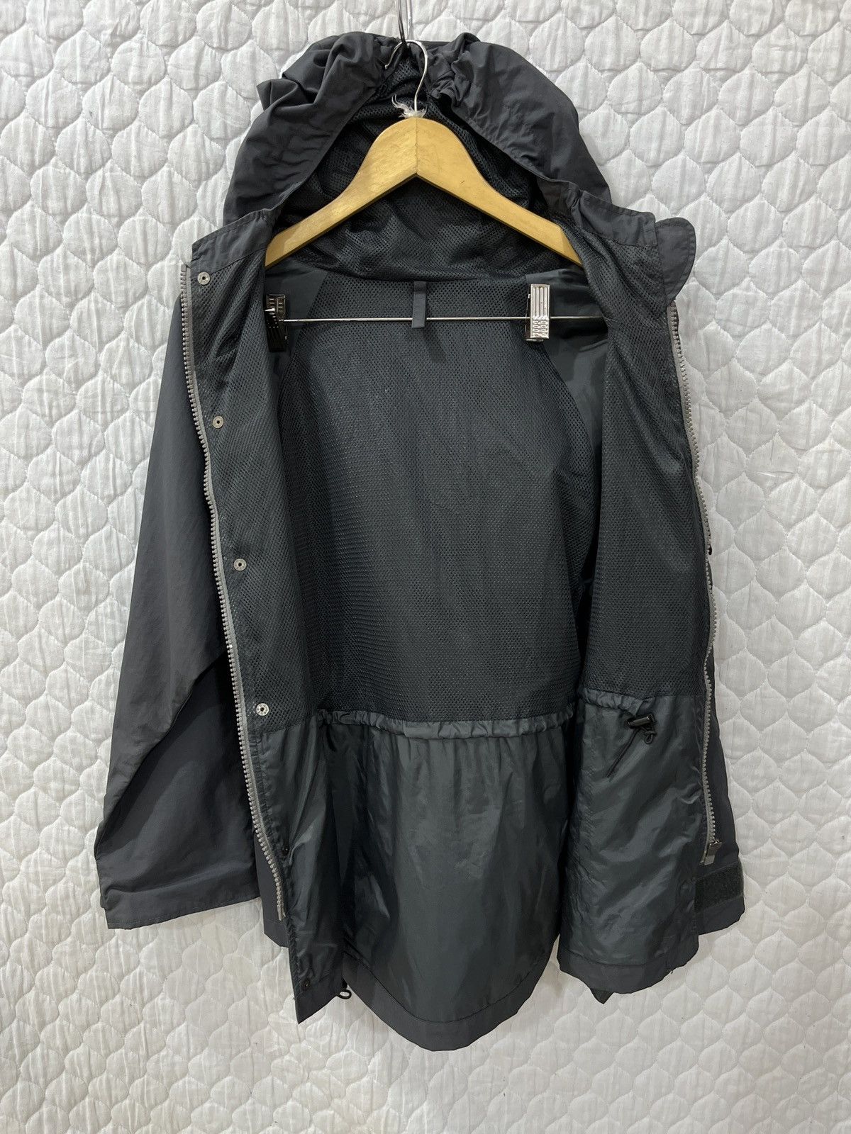 Uniqlo (Tttt). VINTAGE UNIQLO HOODIE JACKET Size US S / EU 44-46 / 1 - 6 Thumbnail