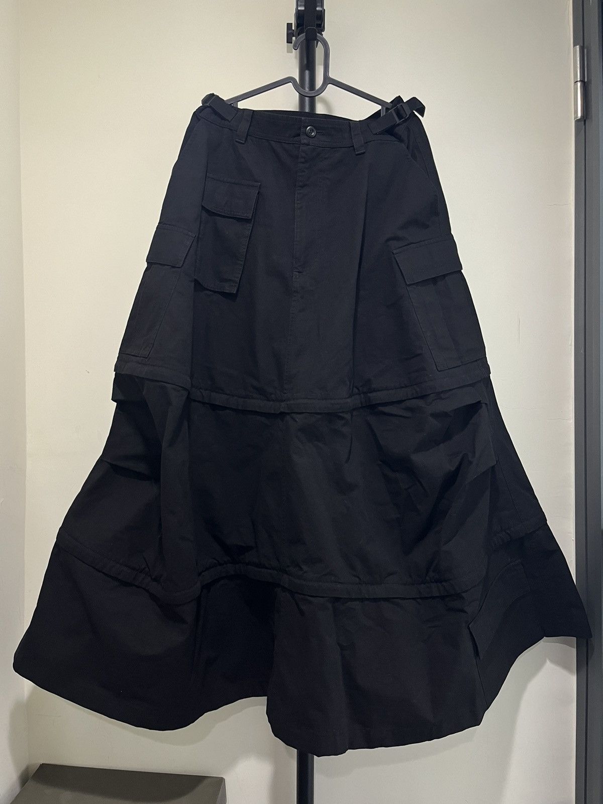 Balenciaga Balenciaga Cargo Skirt Size US 36 / EU 52 - 1 Thumbnail