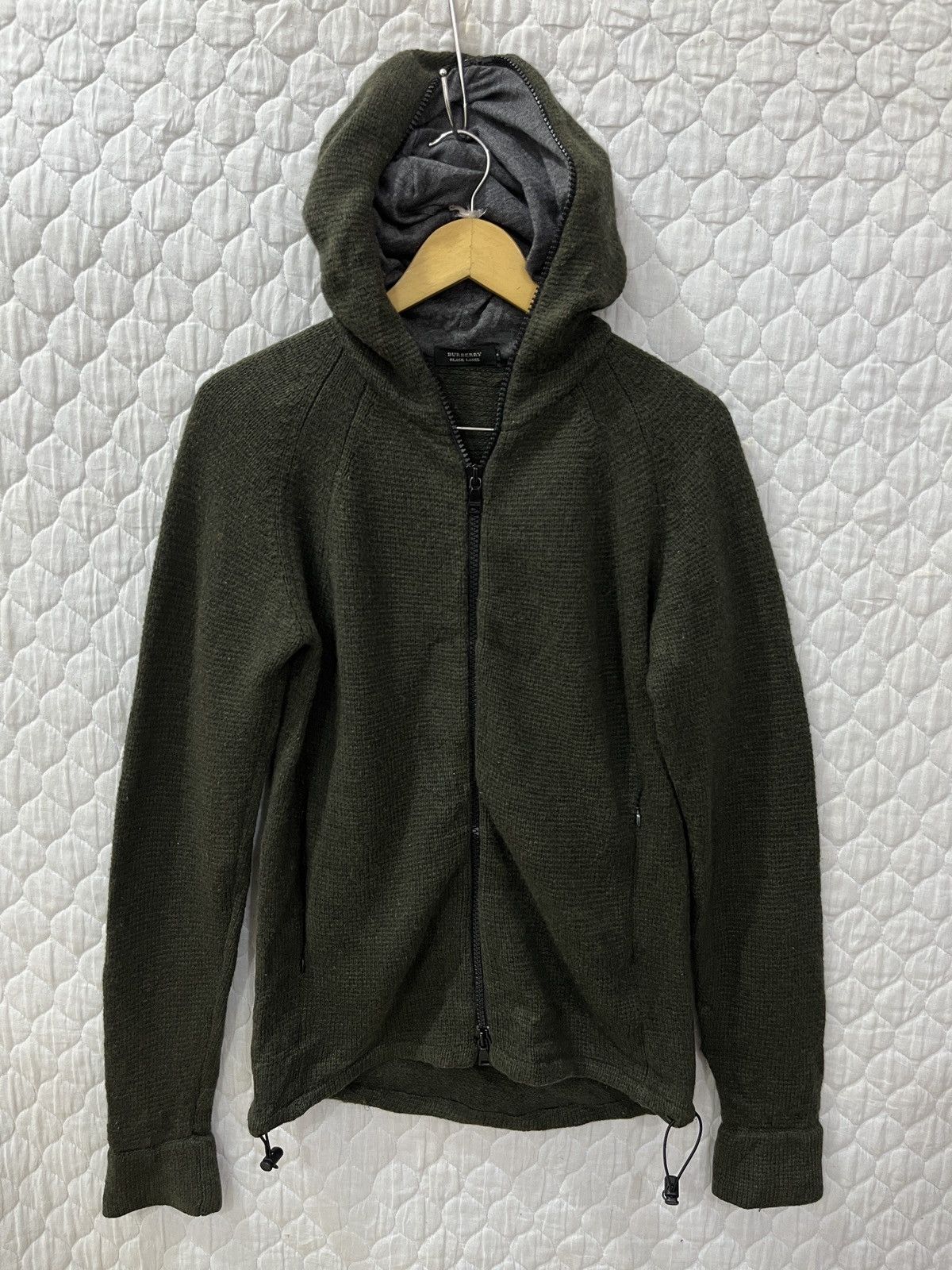Burberry (Wwww)🔥🔥HYPE BURBERRY BLACK LABEL HOODIE FULL ZIPPER JACKET Size M / US 6-8 / IT 42-44 - 1 Thumbnail