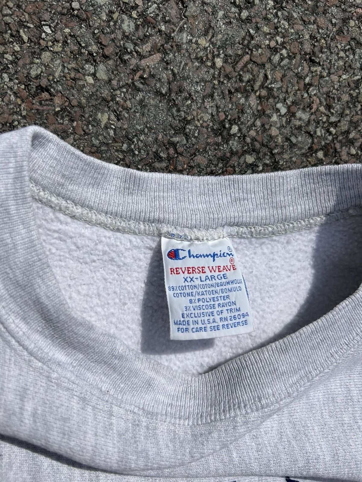 Champion 90s Champion reverse weave Duquesne university sweatshirt Size US XXL / EU 58 / 5 - 2 Thumbnail