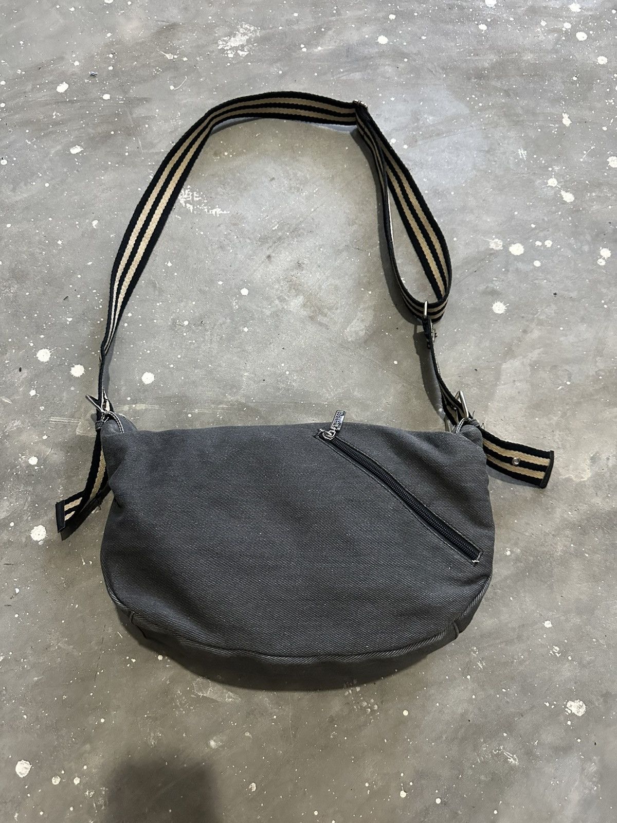 Camper Camper Crossbody/ Sling bag Size ONE SIZE - 10 Thumbnail