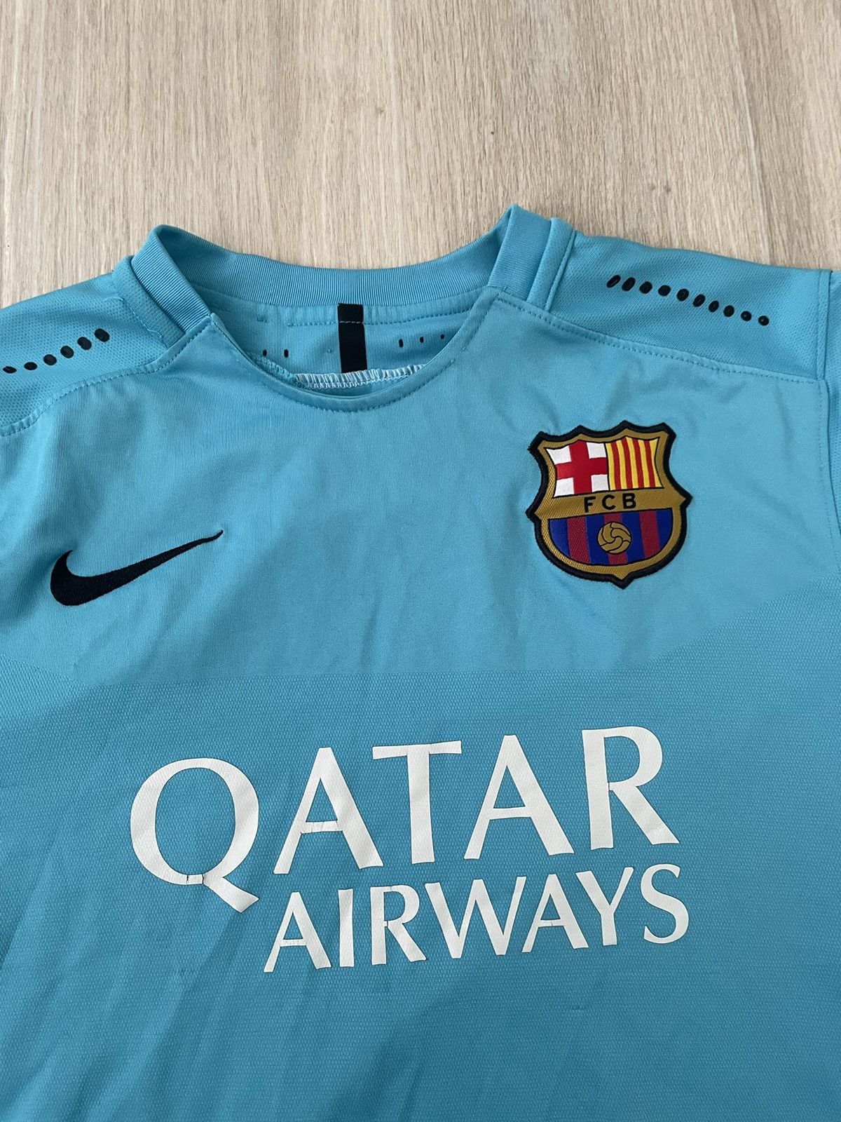 Nike × Vintage Nike Barcelona soccer jersey Size US M / EU 48-50 / 2 - 2 Thumbnail