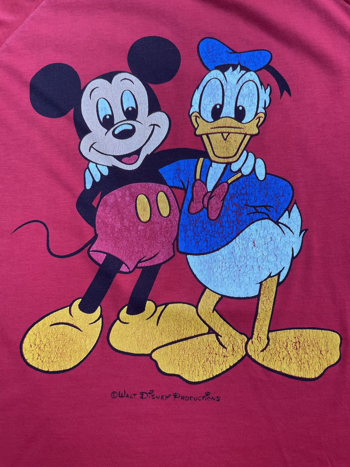 Disney Vintage Mickey & Donald Raglan Tshirt Size US S / EU 44-46 / 1 - 10 Thumbnail