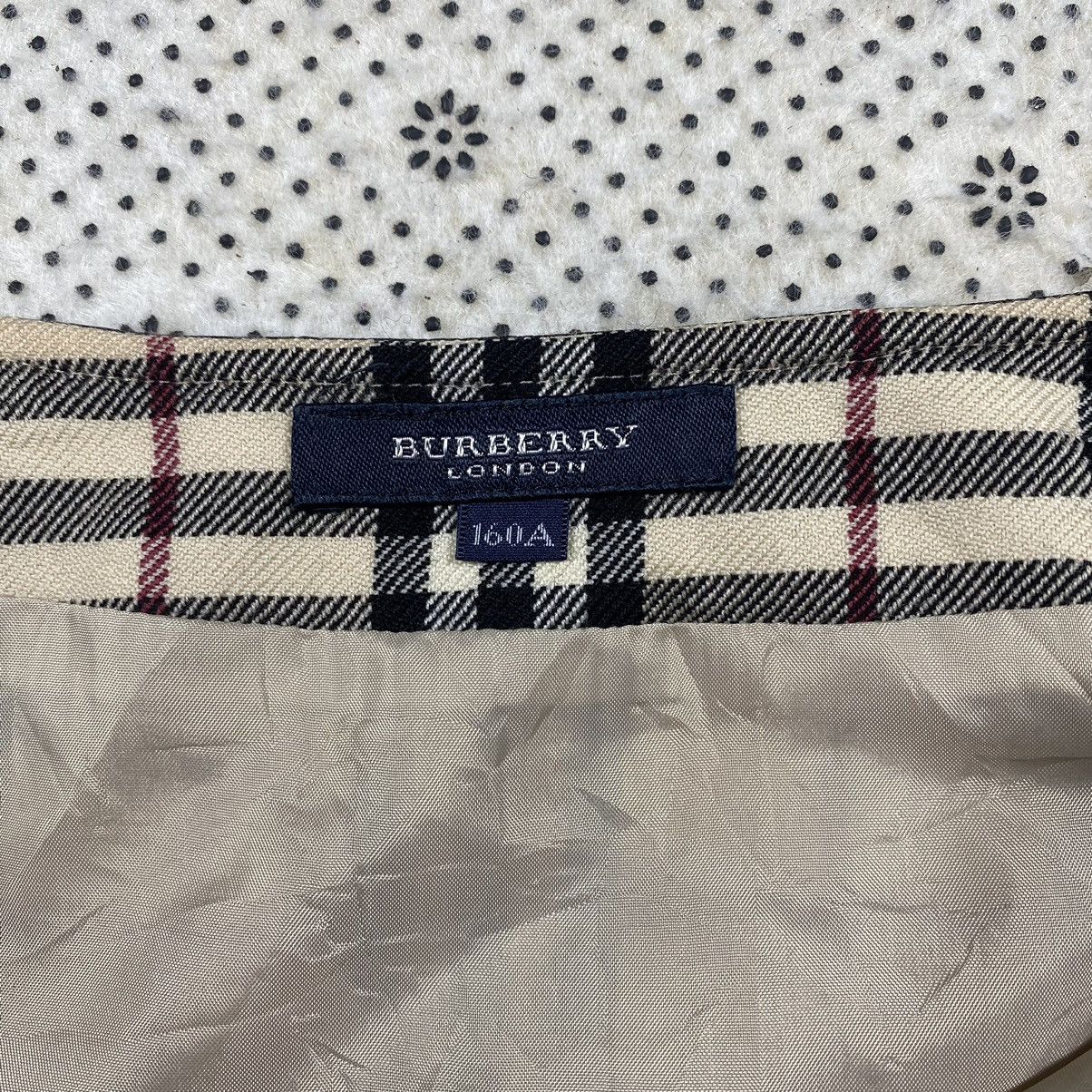 Burberry Nova Check Skirt By Burberry Size 24" / US 00 / IT 34 - 5 Thumbnail