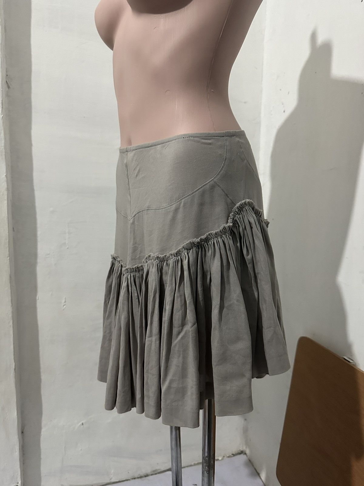 Issey Miyake × Zucca Zucca by Issey Miyake Asymmetric Mini Skirt Size 29" - 2 Thumbnail