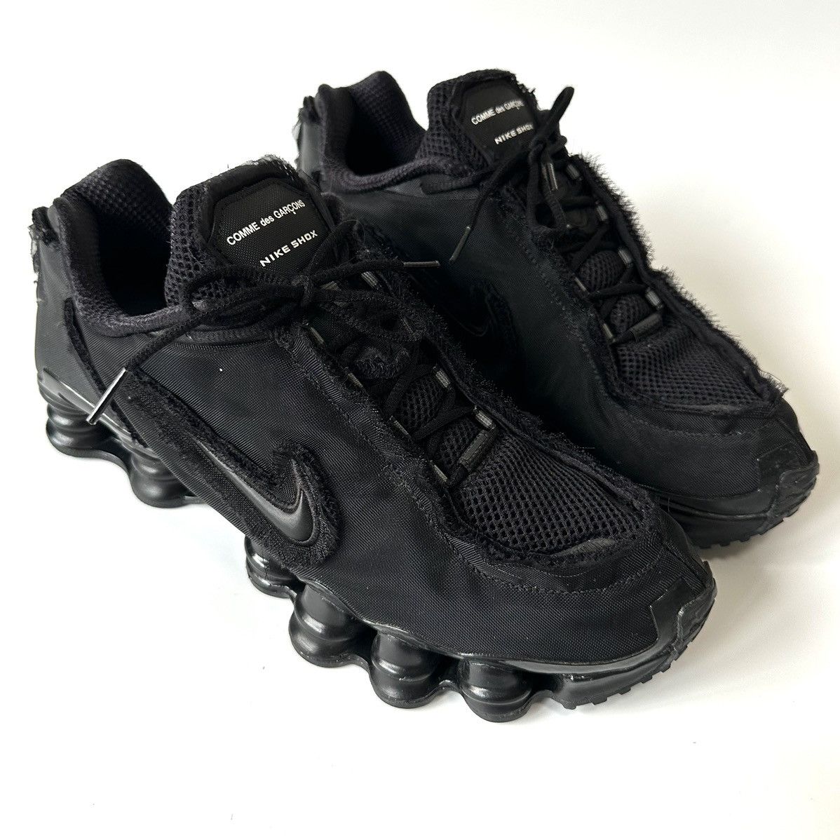 cdg nike shox black