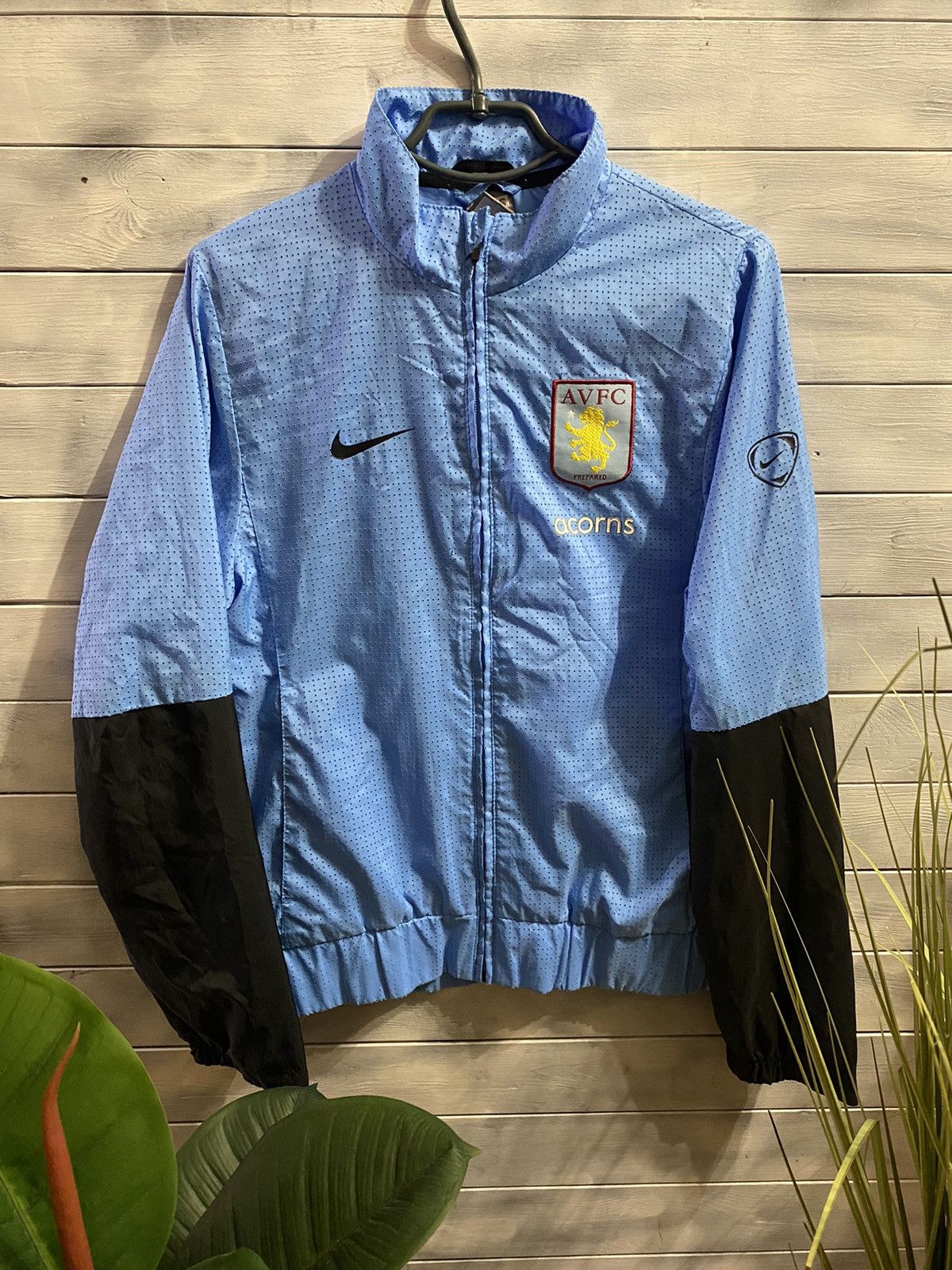 Nike Rare Vintage Light Jacket Nike Aston Villa AVFC soccer Size US S / EU 44-46 / 1 - 1 Thumbnail