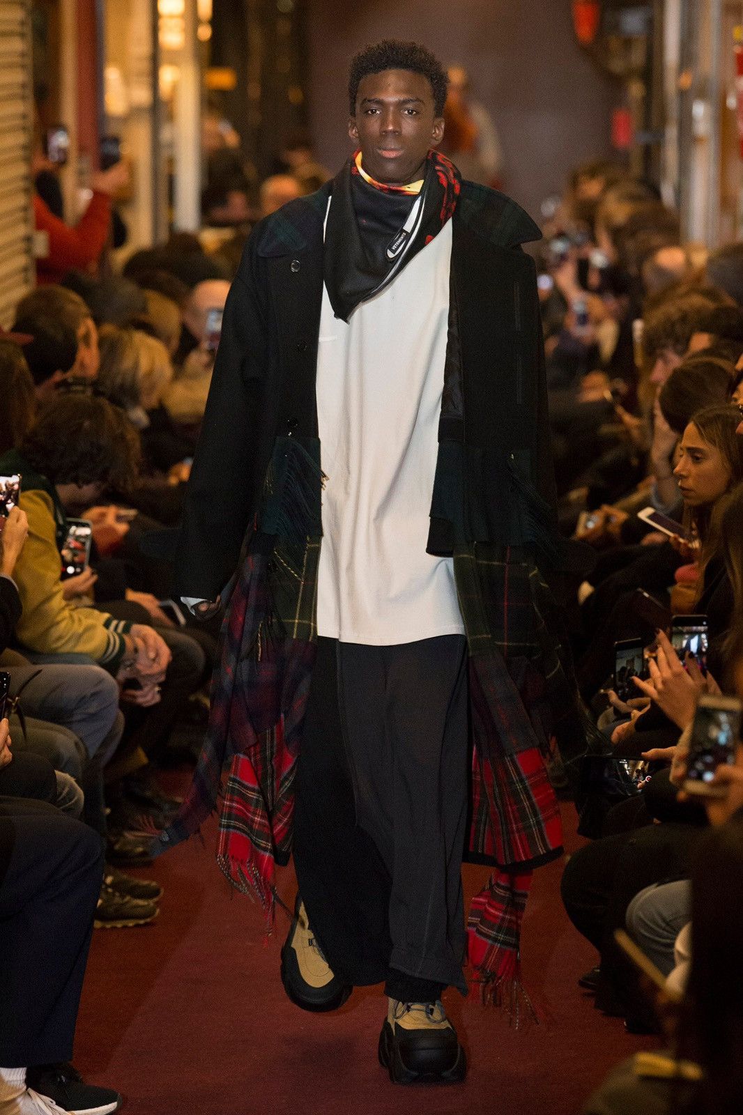 Vetements VETEMENTS Coat Size US L / EU 52-54 / 3 - 2 Thumbnail