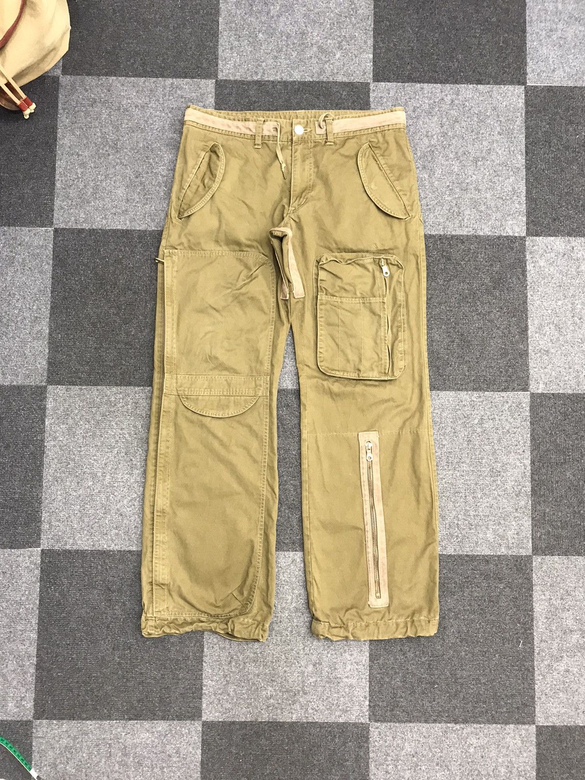 Japanese Brand AAOW Japan Very Rare Archival Multipockets Zipper Pant Size US 32 / EU 48 - 16 Thumbnail