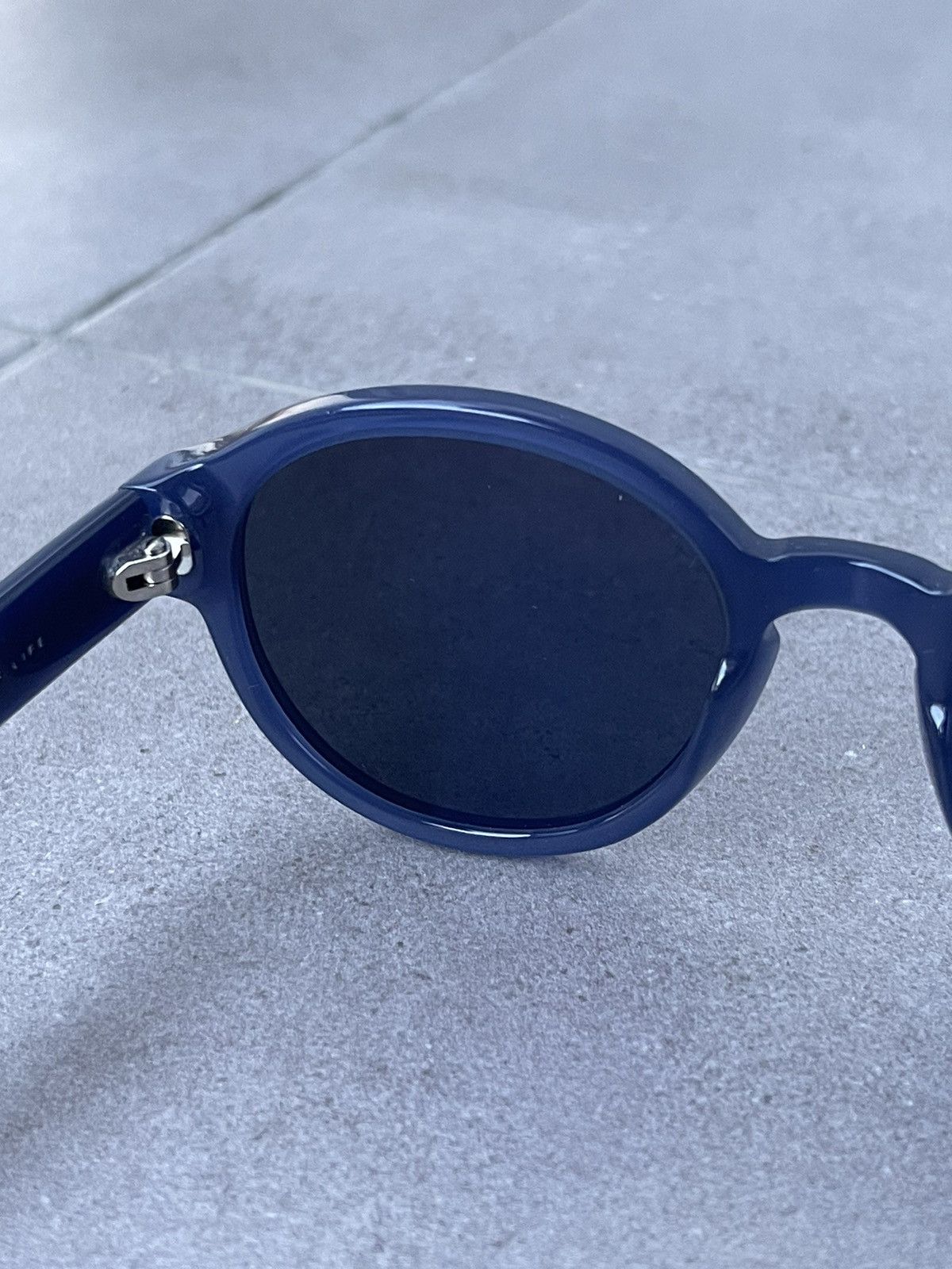 Emporio Armani Giorgio Armani AR8005 5008/R5 Blue Sunglasses Size ONE SIZE - 9 Thumbnail