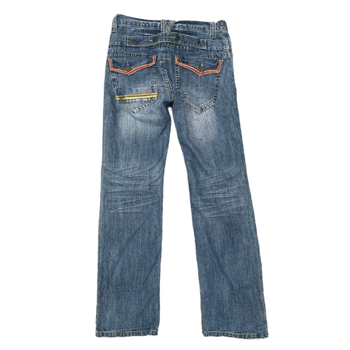 If Six Was Nine × Japanese Brand × Le Grande Bleu (L.G.B.) 🇯🇵 AMARANTINE RED INDIAN SKULL BUCKLE DENIM PANTS Size US 33 - 1 Thumbnail
