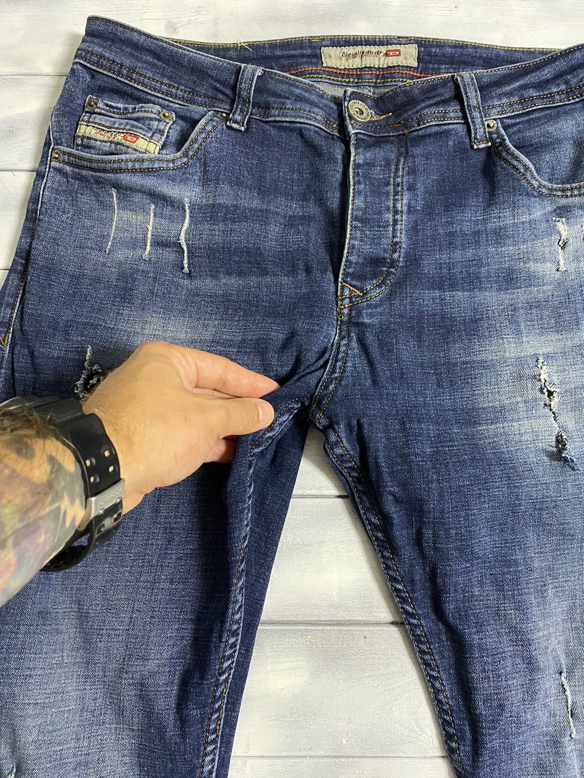 Diesel Rare Vintage Jeans Diesel. Avant-Garde Punk style. Size US 32 / EU 48 - 2 Thumbnail