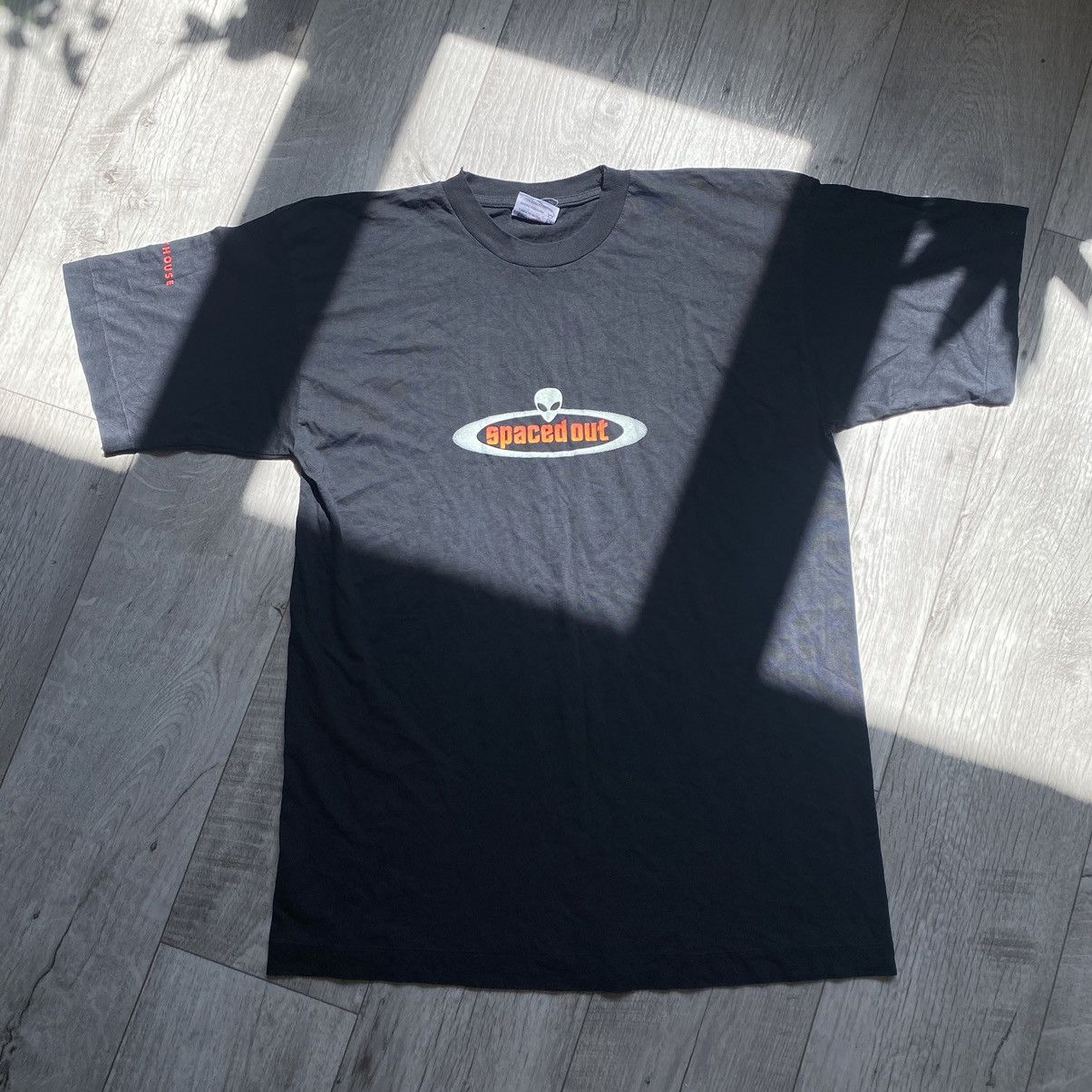 Alien Workshop × Vintage VINTAGE 90s ALIENS SPACE OUT USA SKATE STYLE T SHIRT Size US XL / EU 56 / 4 - 1 Thumbnail